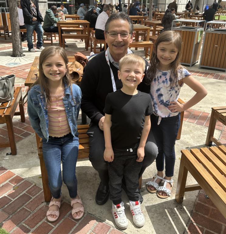 Langenhop kids with immunologist Dr. Donald Kohn